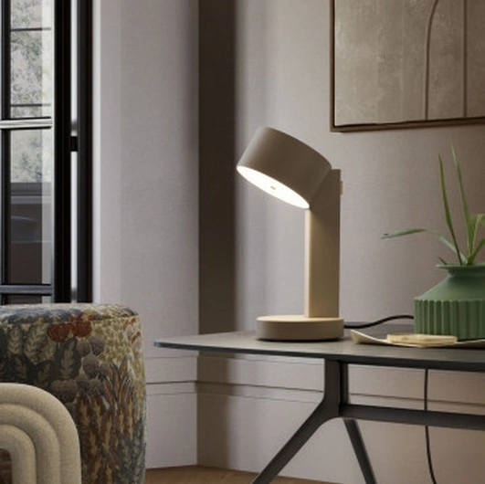 Lampada da tavolo Ela di Le Comfort