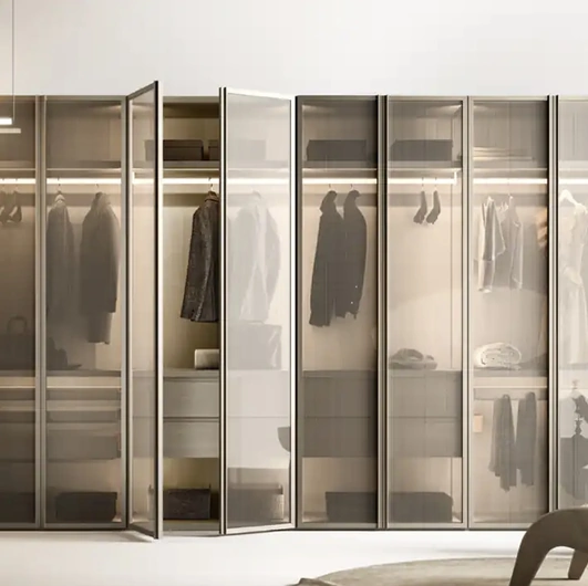 Cabina armadio Antares A125 in nobilitato con ante in vetro di Moretti Compact Giorno Notte