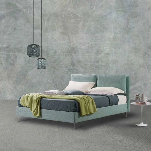 Letto in tessuto con testiera Alisha di Lettissimi