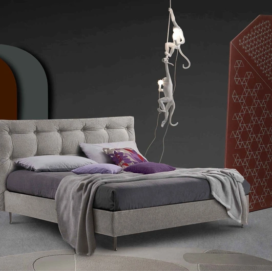 Letto in tessuto imbottito Olimpia di Lettissimi