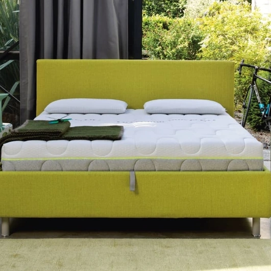 Letto matrimoniale Simplicity More CM50 di Dorsal