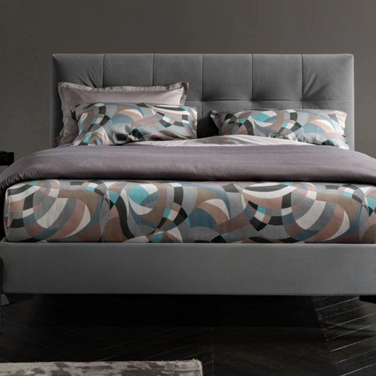 Letto con testiera imbottita e trapuntata Soul Arpy di Altrenotti