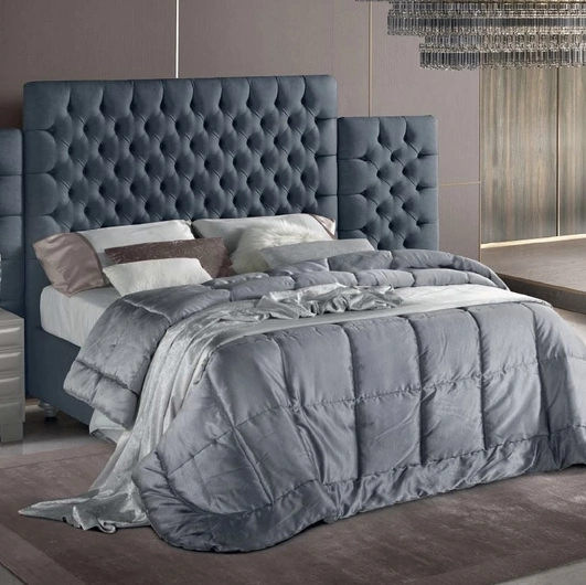 Letto in pelle con testiera imponente Tosca di Stilfar Italia