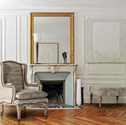 Poltrona classica Elodie in tessuto di Bizzotto