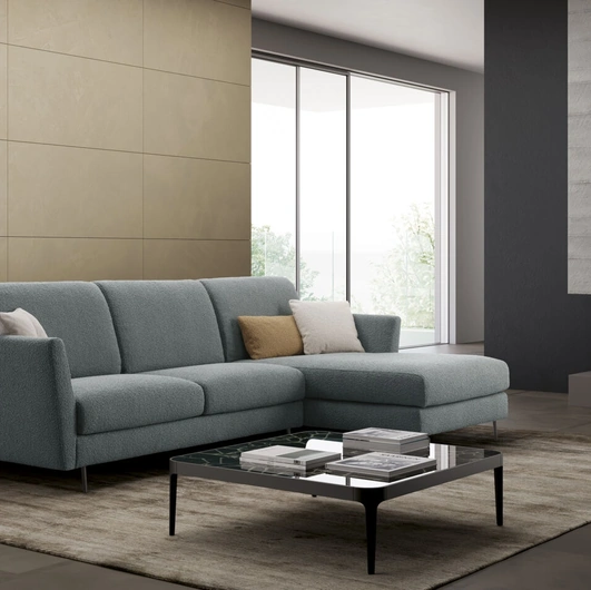 Divano con penisola Liberty di Rizzetto