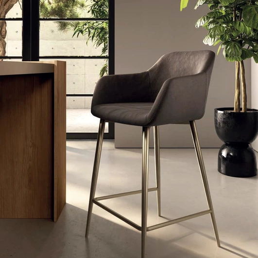 Sgabello in nappa Cecilia de Di Lazzaro