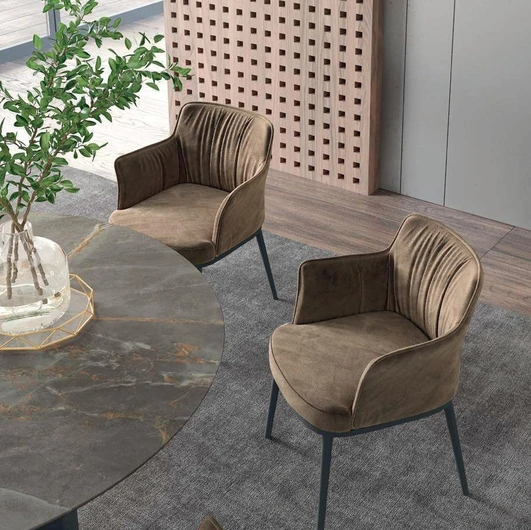 Sedia Diva de Di Lazzaro