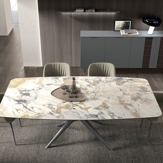 Tavolo Mikado di Tomasella