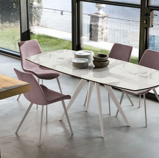 Tavolo allungabile e girevole in gres porcellanato con base in metallo Vortice di Target Point