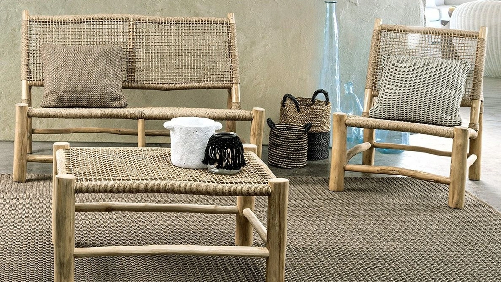 Arredo da esterno Lampok in fibra sintetica e teak di Bizzotto