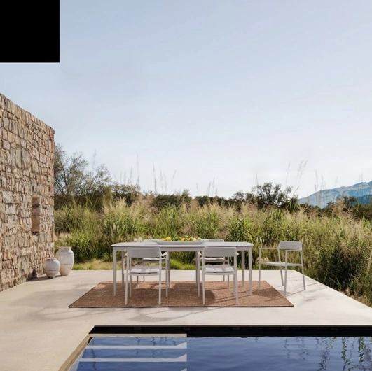 Tavolo con piano in vetro Nestor di Bizzotto