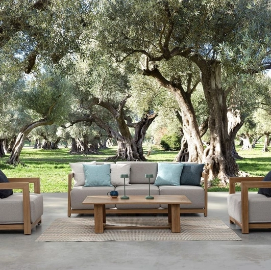 Arredo da esterno Theseus in alluminio e tessuto di Bizzotto